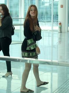 Marina Ruy Barbosa feet photo thumbnail