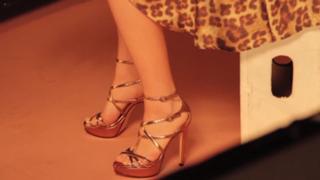 Marina Ruy Barbosa feet photo thumbnail