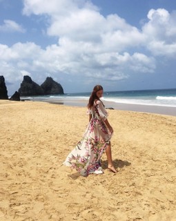 Marina Ruy Barbosa feet photo thumbnail