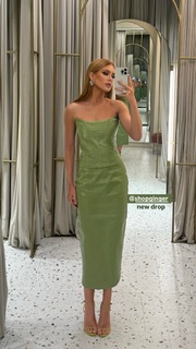 Marina Ruy Barbosa feet photo thumbnail