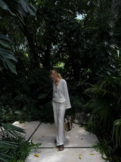 Marina Ruy Barbosa feet photo thumbnail