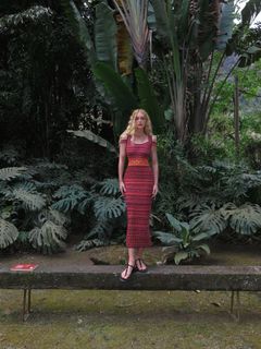 Marina Ruy Barbosa feet photo thumbnail