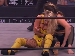 Marina Shafir feet photo thumbnail