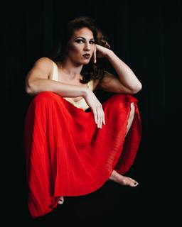 Marina Shafir feet photo thumbnail