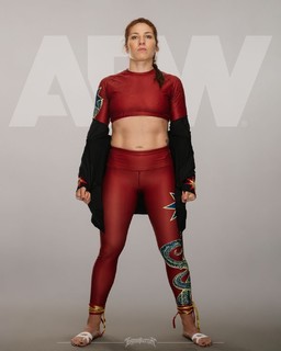 Marina Shafir feet photo thumbnail