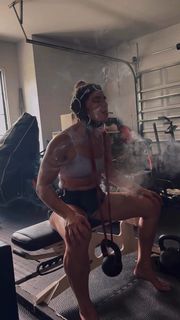 Marina Shafir feet photo thumbnail