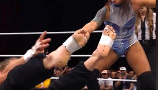 Marina Shafir feet photo thumbnail