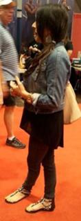 Marina Sirtis feet photo thumbnail