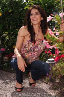 Marina Sirtis feet photo thumbnail