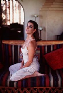 Marina Sirtis feet photo thumbnail