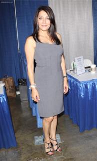 Marina Sirtis feet photo thumbnail