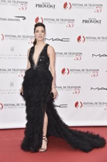 Marina Squerciati feet photo thumbnail