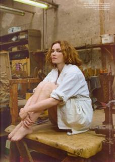 Marine Delterme feet photo 2