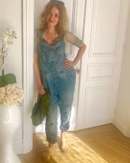 Marine Delterme feet photo 2