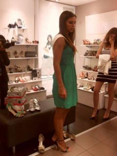 Marine Lorphelin feet photo thumbnail