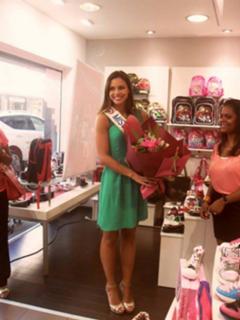 Marine Lorphelin feet photo thumbnail