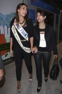 Marine Lorphelin feet photo thumbnail