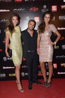 Marine Lorphelin feet photo thumbnail