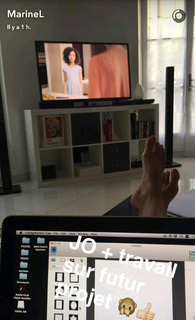 Marine Lorphelin feet photo thumbnail