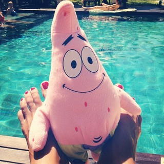 Marine Lorphelin feet photo thumbnail