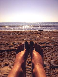 Marine Lorphelin feet photo thumbnail