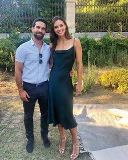 Marine Lorphelin feet photo thumbnail