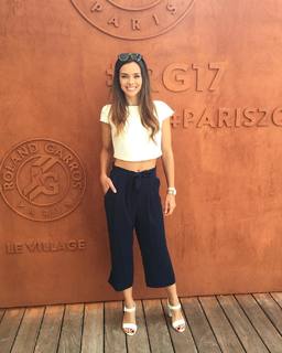 Marine Lorphelin feet photo thumbnail