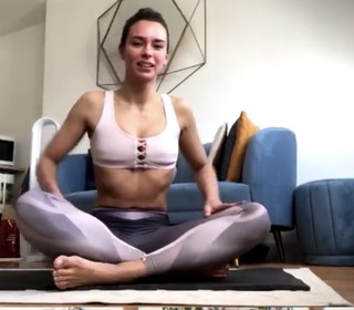 Marine Lorphelin feet photo thumbnail