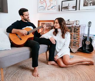 Marine Lorphelin feet photo thumbnail