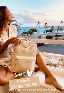 Marine Lorphelin feet photo thumbnail