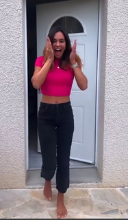 Marine Lorphelin feet photo thumbnail