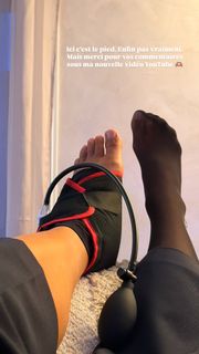 Marine Lorphelin feet photo 1