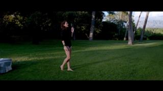 Marion Cotillard feet photo thumbnail
