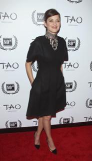 Marion Cotillard feet photo thumbnail