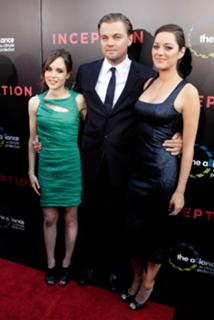 Marion Cotillard feet photo thumbnail