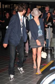 Marion Cotillard feet photo thumbnail