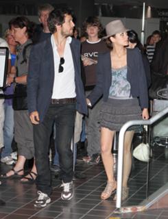 Marion Cotillard feet photo thumbnail