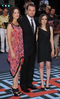 Marion Cotillard feet photo thumbnail