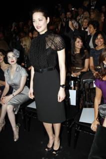 Marion Cotillard feet photo thumbnail