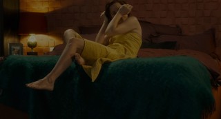 Marion Cotillard feet photo thumbnail