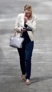 Marion Maréchal Le Pen feet photo thumbnail