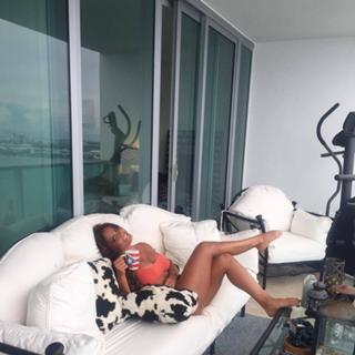 Maripily Rivera feet photo 5