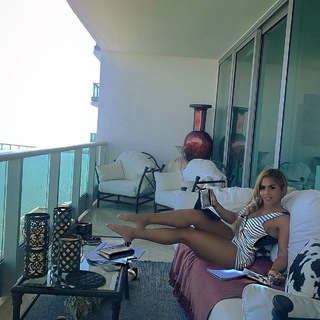 Maripily Rivera feet photo 15