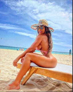 Maripily Rivera feet photo 6