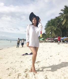 Maris Racal feet photo 2