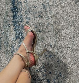 Maris Racal feet photo 5