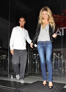 Marisa Miller feet photo thumbnail