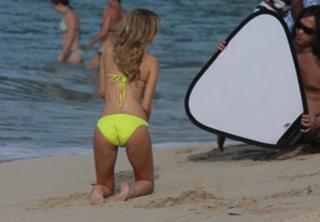Marisa Miller feet photo thumbnail