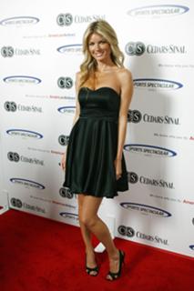 Marisa Miller feet photo thumbnail