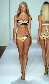 Marisa Miller feet photo thumbnail